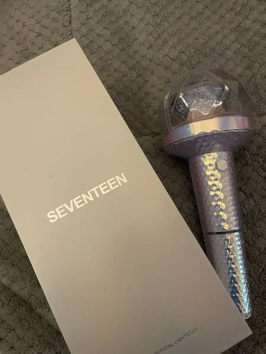 세븐틴 뉴럿봉